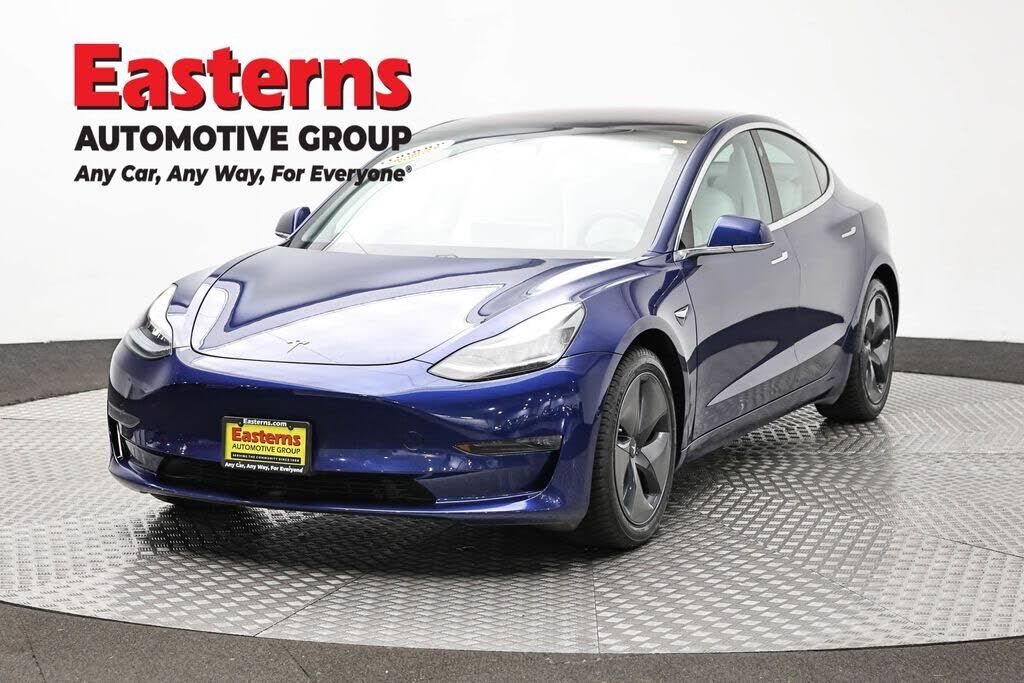 2019 TESLA Model 3