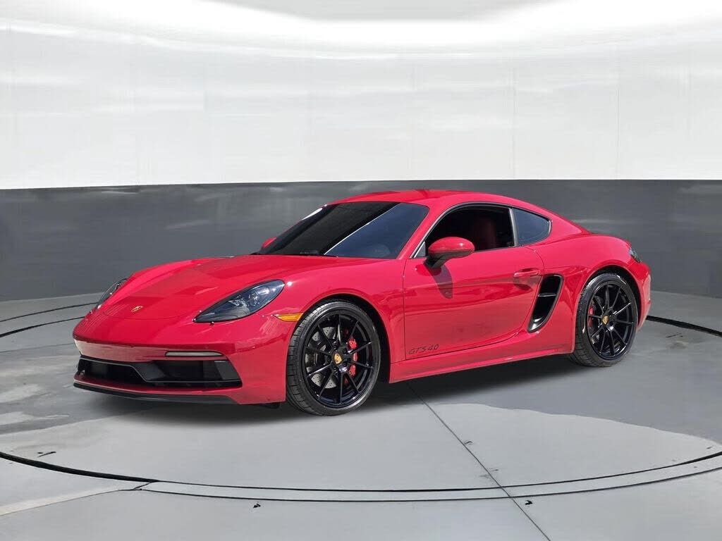 2025 PORSCHE 718