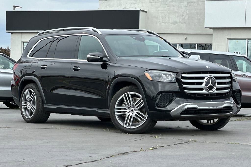 2024 MERCEDES-BENZ GLS-Class
