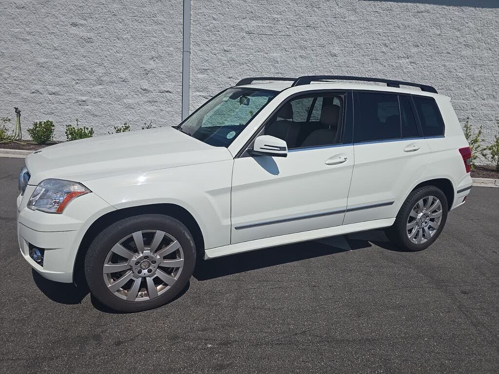2011 MERCEDES-BENZ GLK-Class