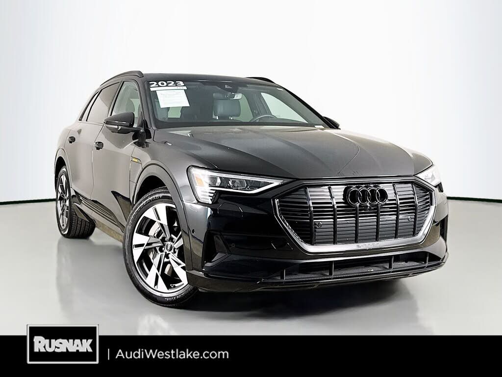 2023 AUDI e-tron