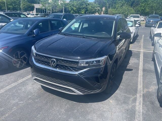 2022 VOLKSWAGEN Taos