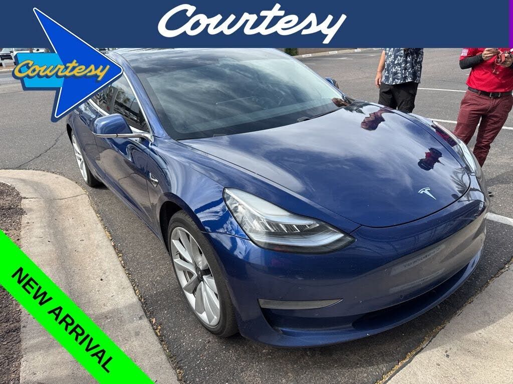 2020 TESLA Model 3