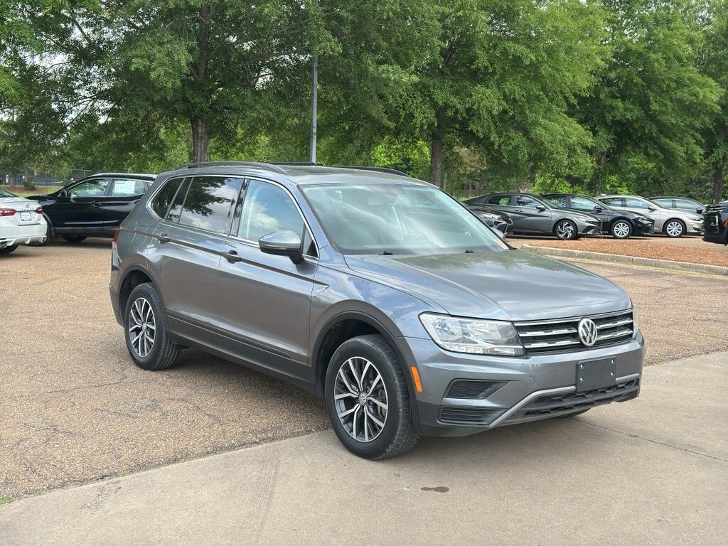 2019 VOLKSWAGEN Tiguan