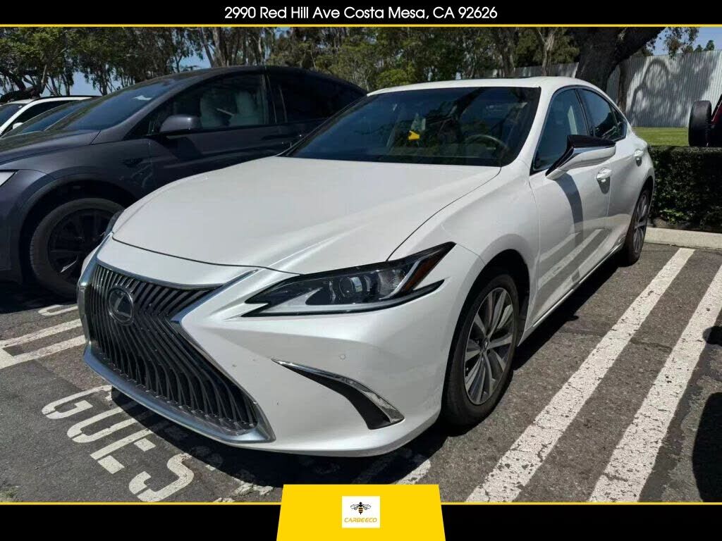 2020 LEXUS ES