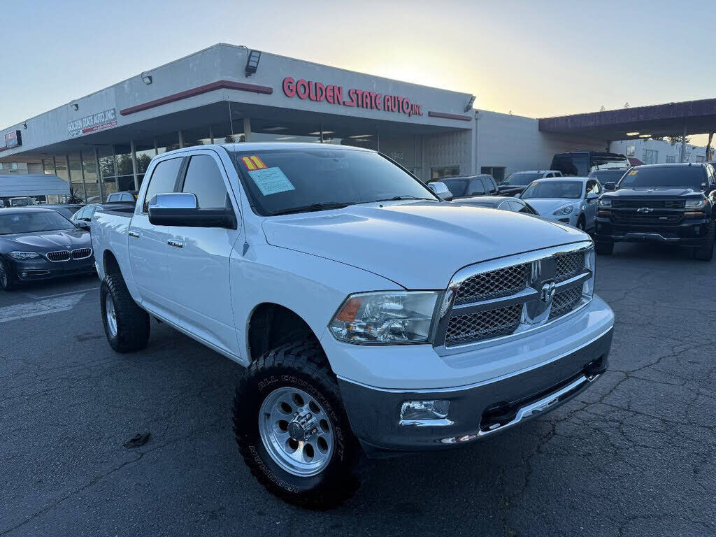 2011 DODGE Ram
