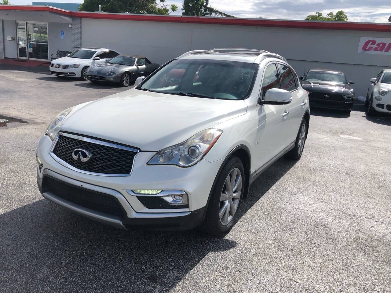 2016 INFINITI QX50