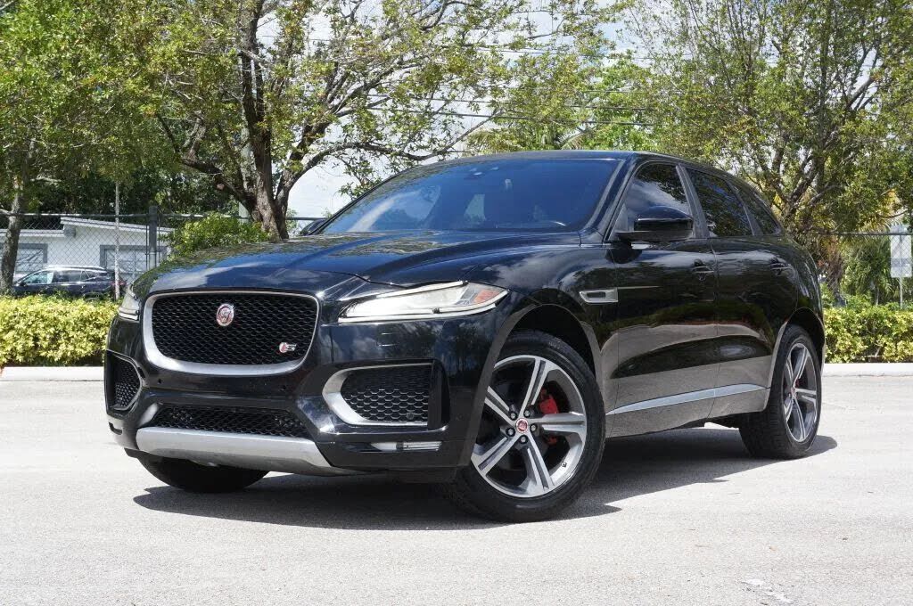 2017 JAGUAR F-Pace