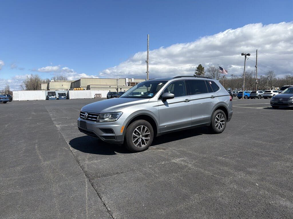 2020 VOLKSWAGEN Tiguan