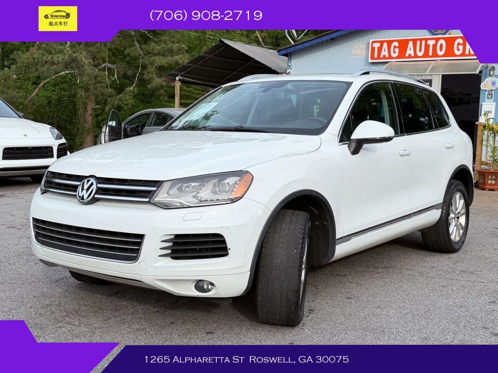 2014 VOLKSWAGEN Touareg