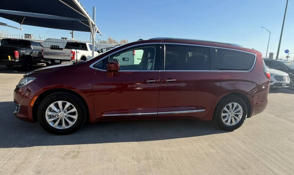 2018 CHRYSLER Pacifica