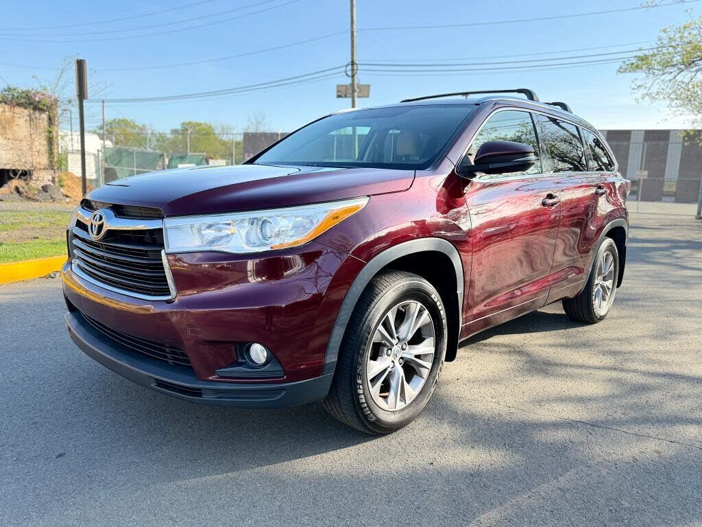 2014 TOYOTA Highlander