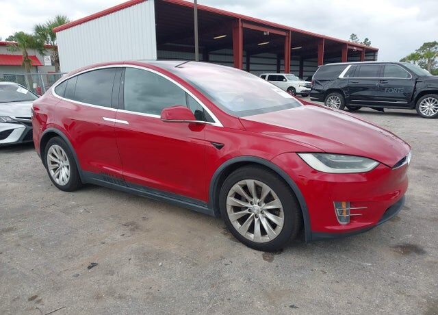 2017 TESLA Model X