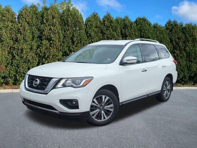 2017 NISSAN Pathfinder