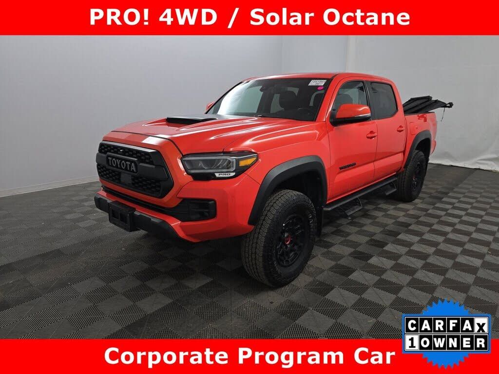 2023 TOYOTA Tacoma