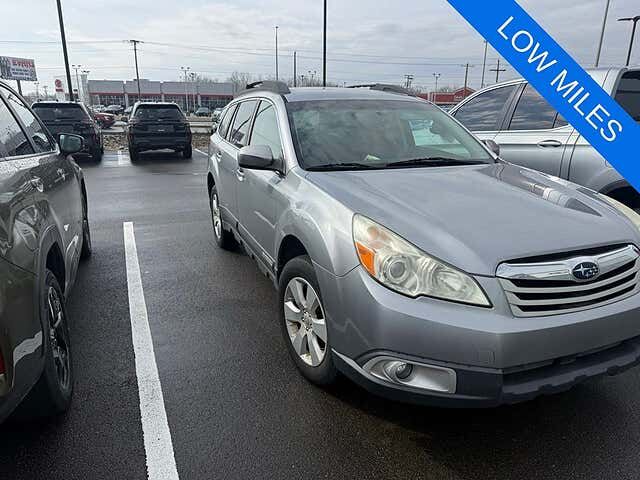 2010 SUBARU Outback