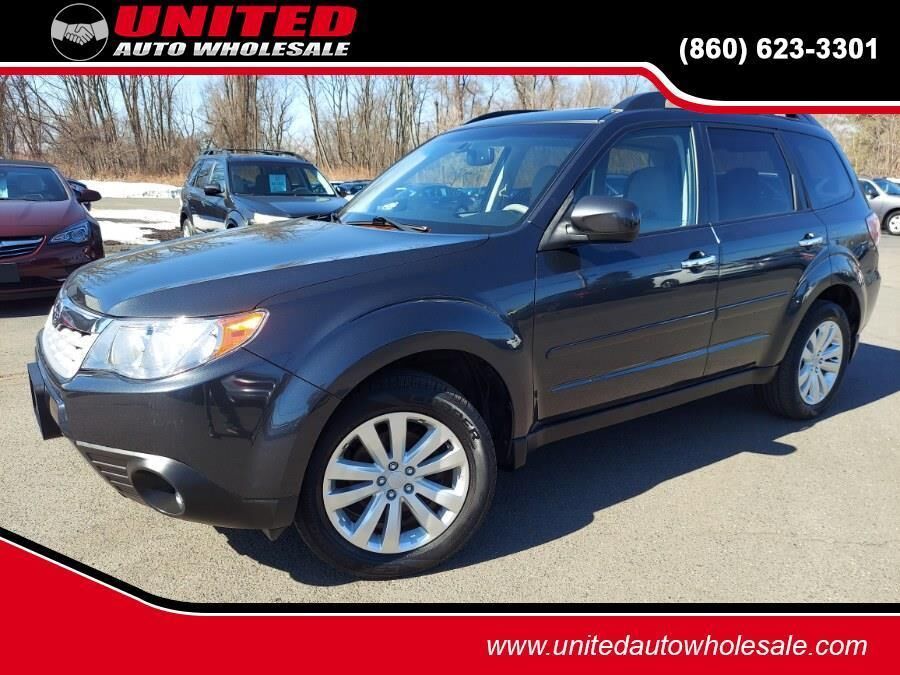 2013 SUBARU Forester