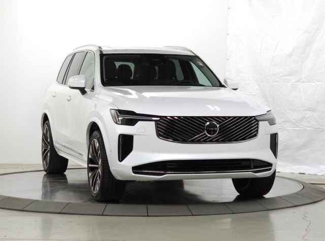 2025 VOLVO XC90