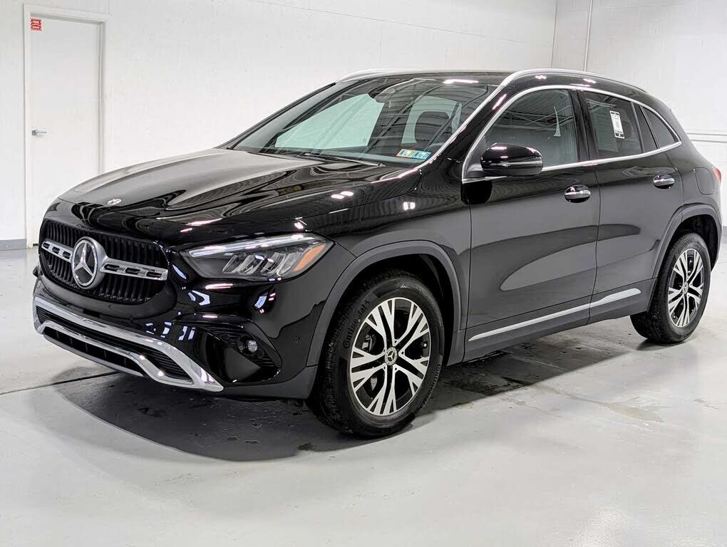 2025 MERCEDES-BENZ GLA-Class