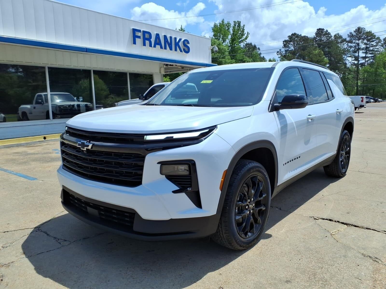 2026 CHEVROLET Traverse