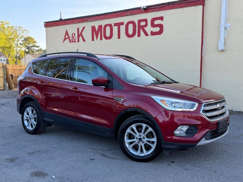 2017 FORD Escape