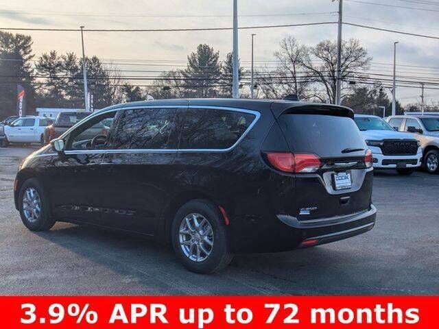 2026 CHRYSLER Voyager