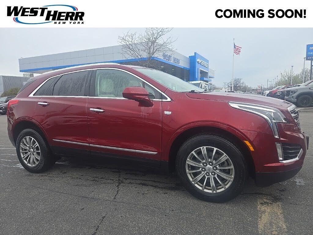2017 CADILLAC XT5