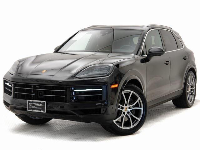 2024 PORSCHE Cayenne