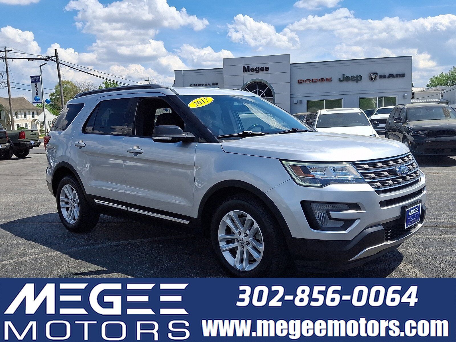 2017 FORD Explorer
