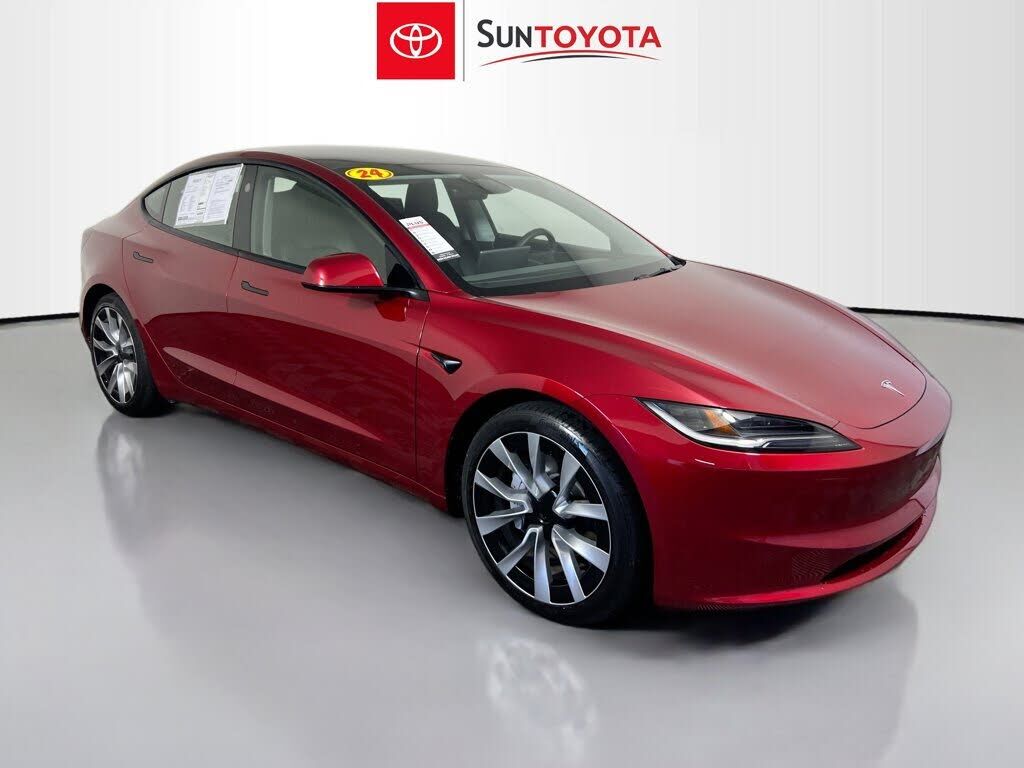2024 TESLA Model 3