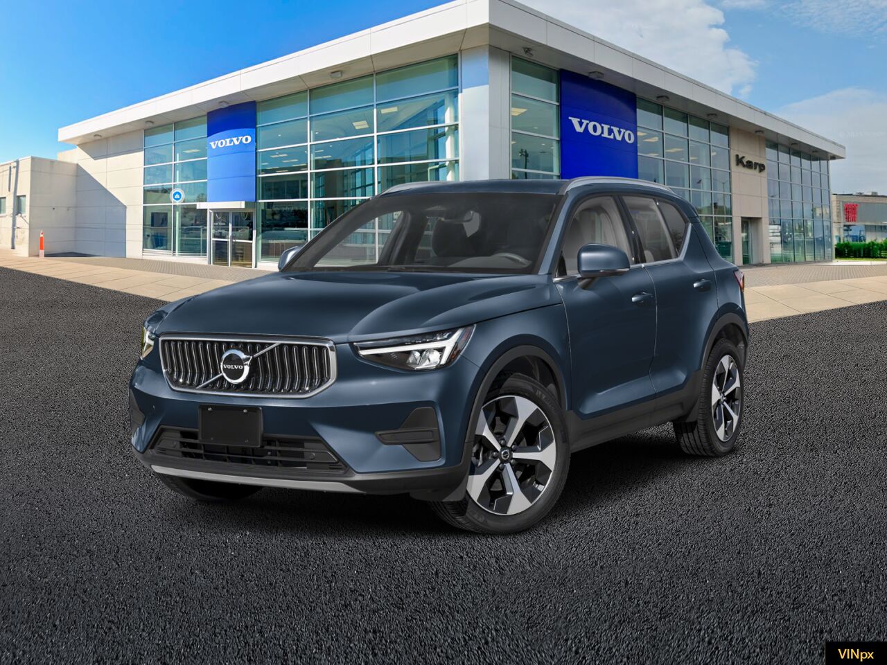 2026 VOLVO XC40