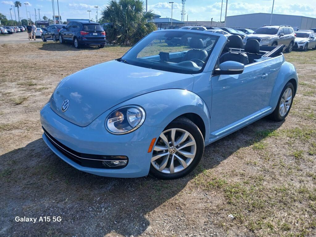 2014 VOLKSWAGEN Beetle