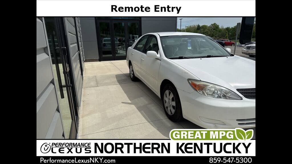 2003 TOYOTA Camry