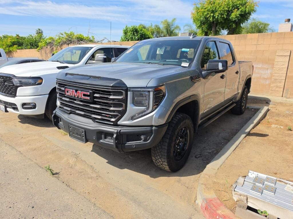 2023 GMC Sierra