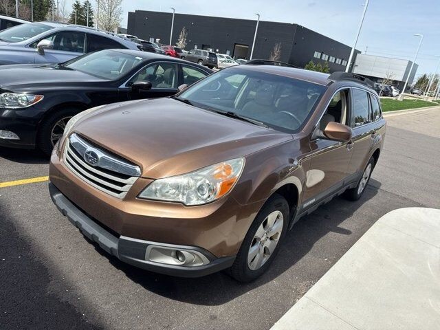 2012 SUBARU Outback