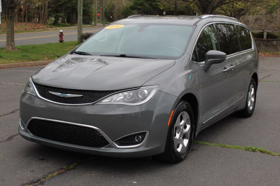 2020 CHRYSLER Pacifica