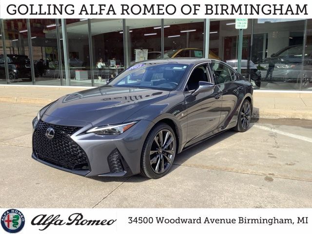 2023 LEXUS IS