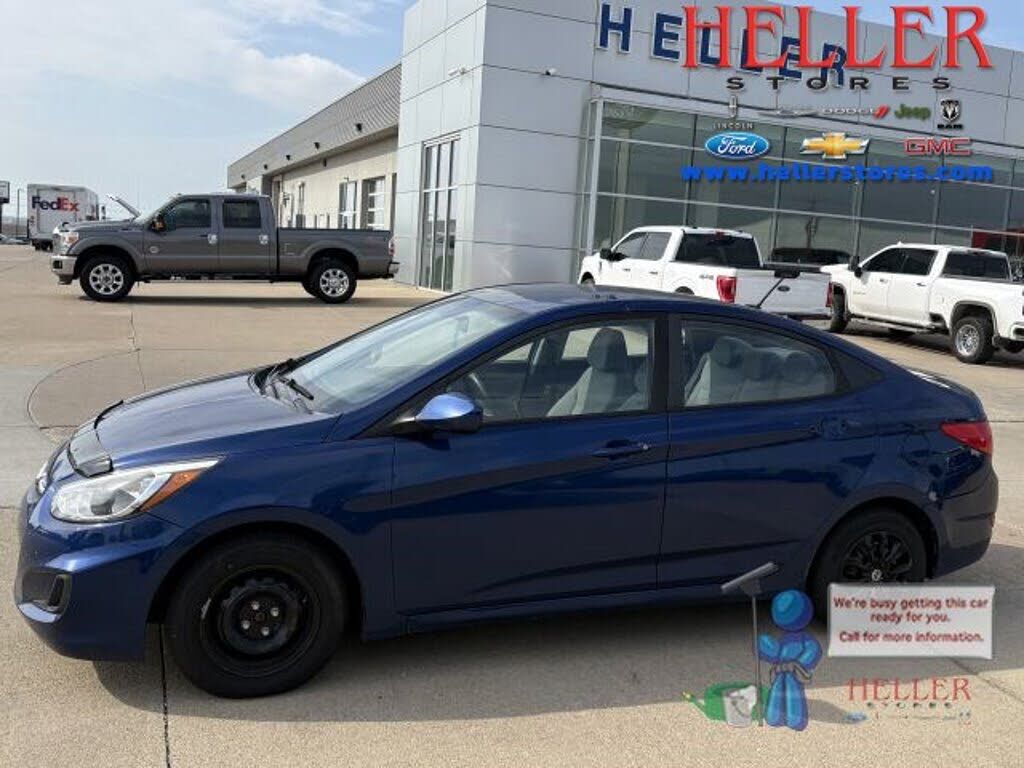 2017 HYUNDAI Accent