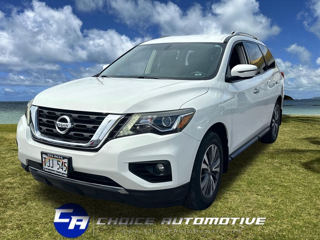 2017 NISSAN Pathfinder