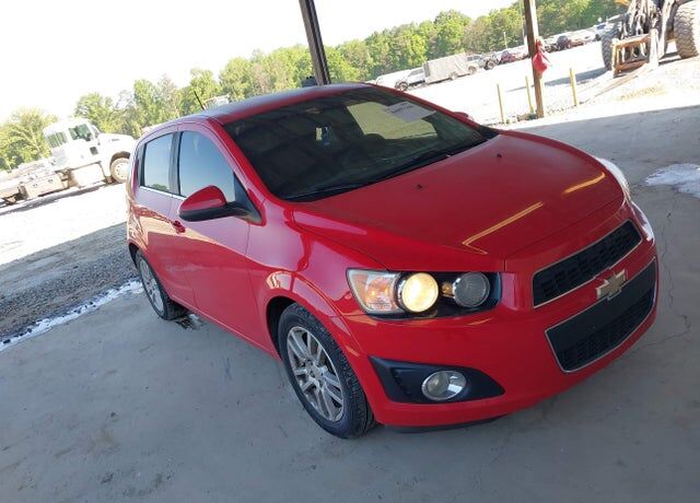 2015 CHEVROLET Sonic