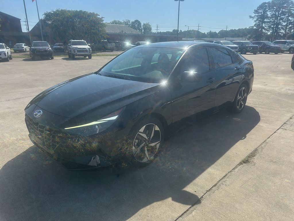 2023 HYUNDAI Elantra