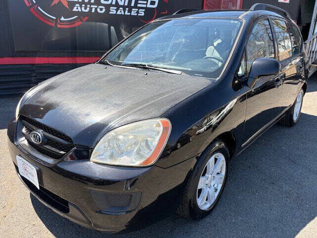 2009 KIA Rondo