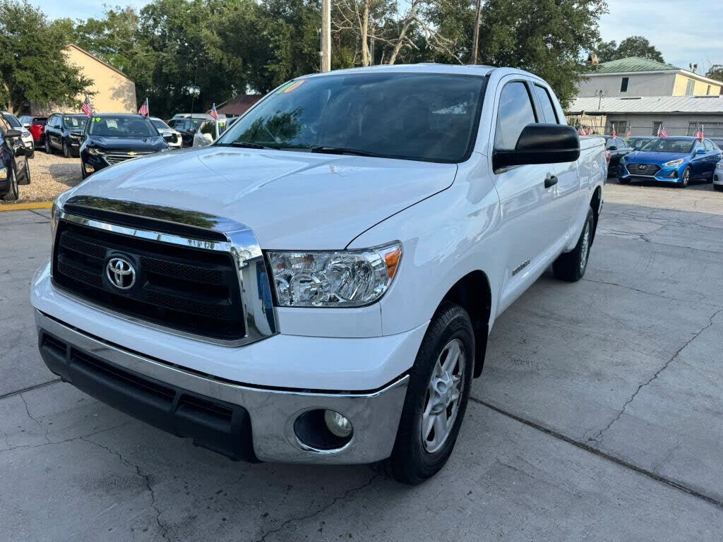 2010 TOYOTA Tundra