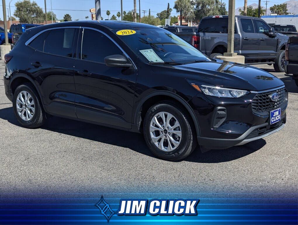 2024 FORD Escape