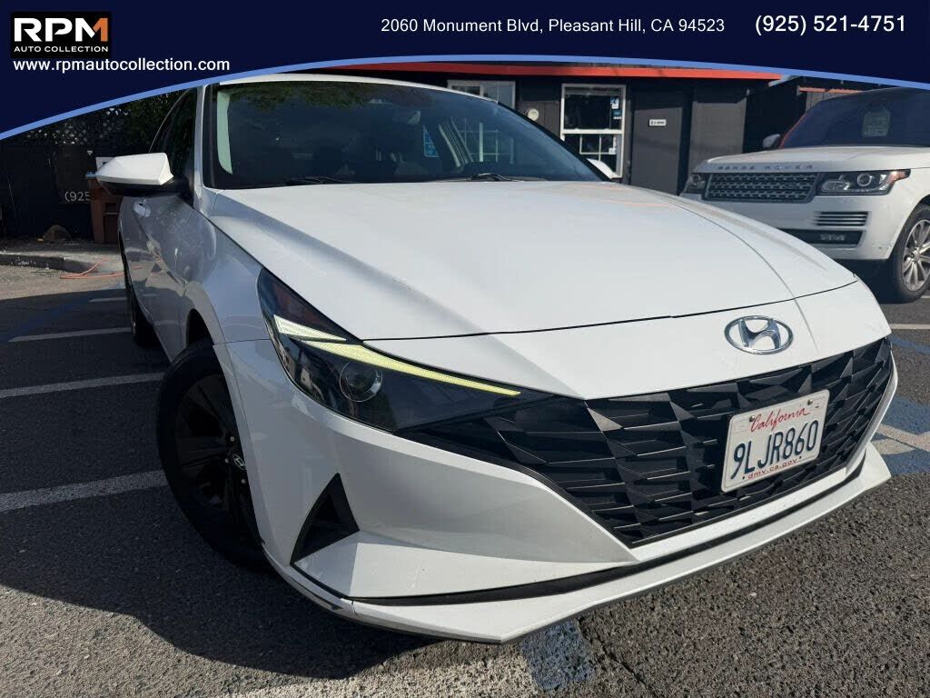 2021 HYUNDAI Elantra