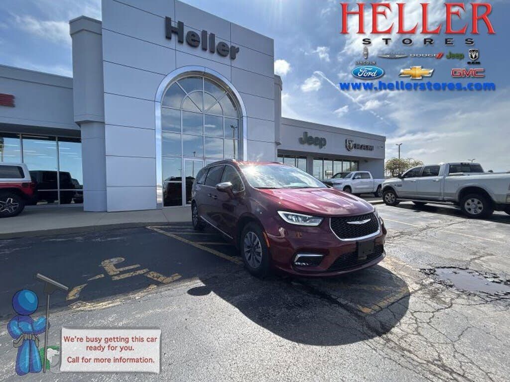 2021 CHRYSLER Pacifica