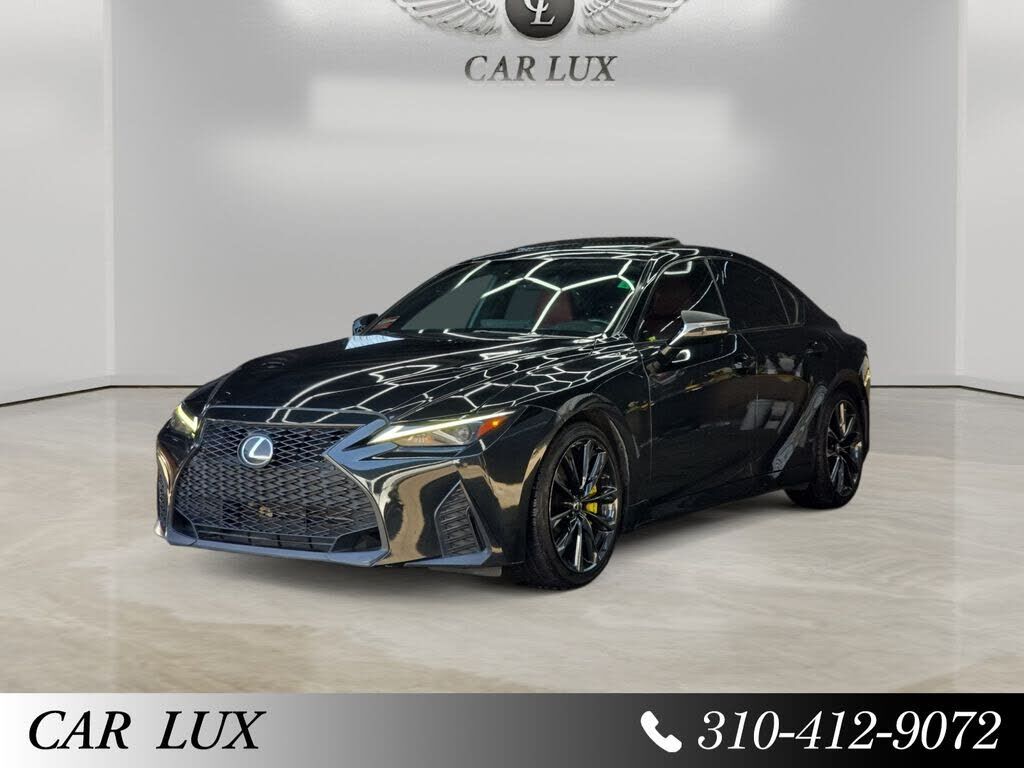 2021 LEXUS IS