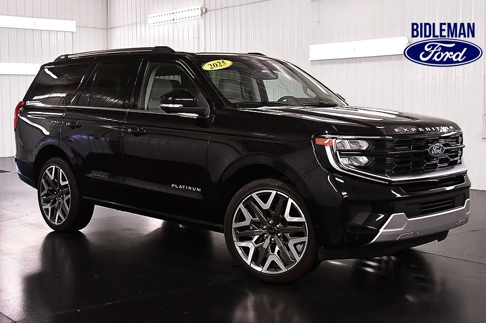 2025 FORD Expedition