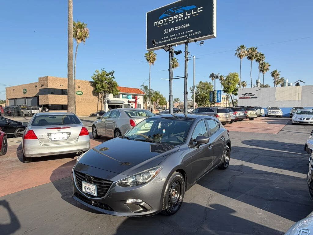 2014 MAZDA Mazda3