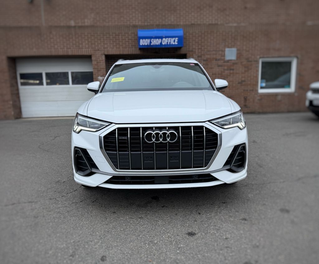 2025 Audi Q3